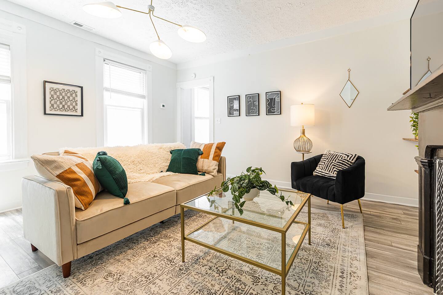 Stylish Cozy Walkable Apartment!