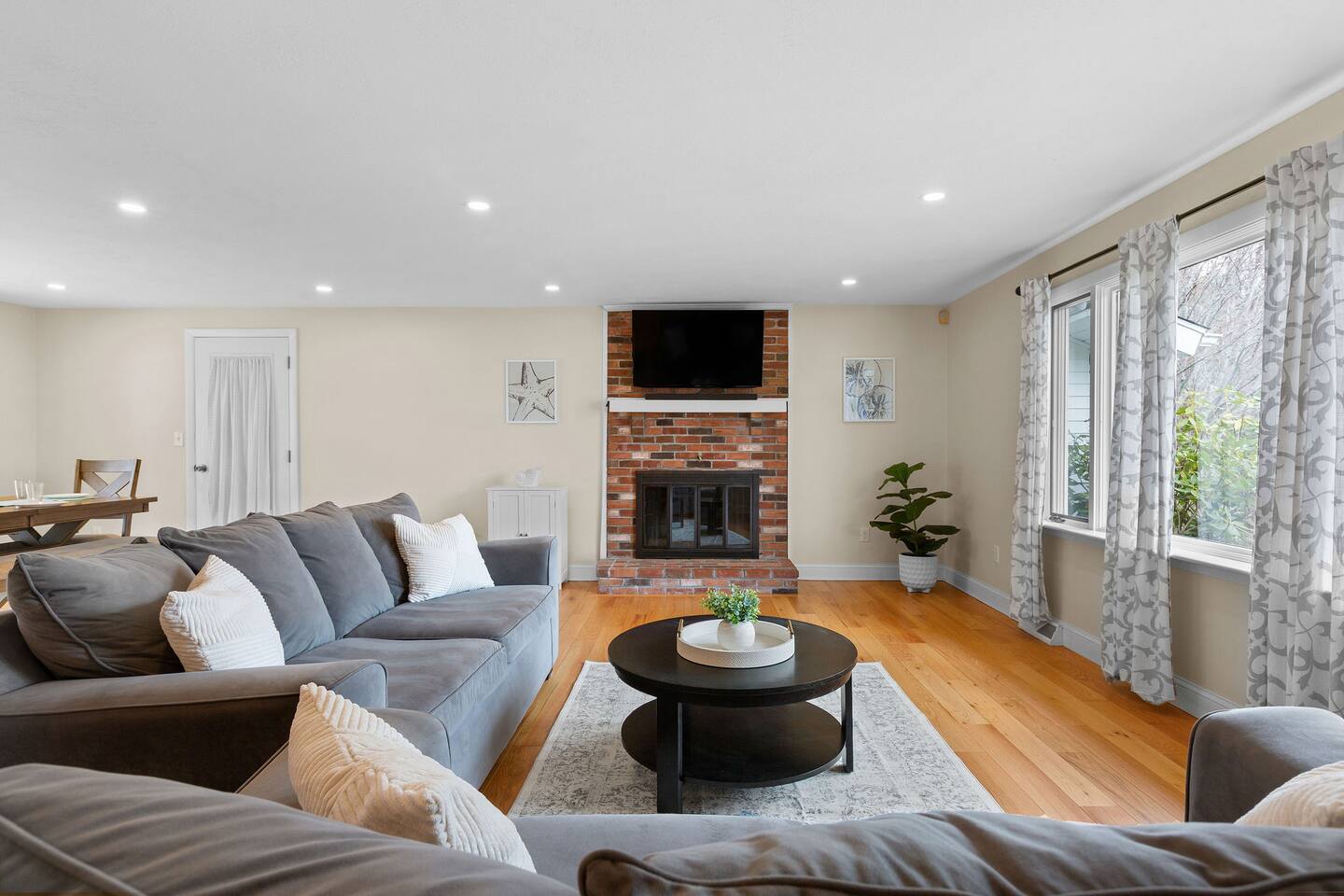 Short Walk to Beach & Dining w/ a Spacious Deck!