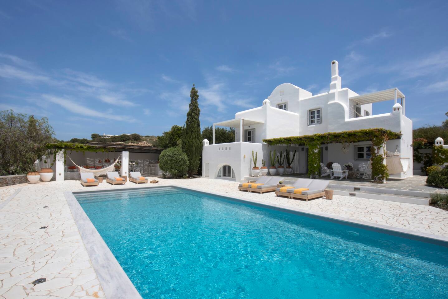 Oasis Hammock Villa, Kastraki Naxos, by NaxosVibe
