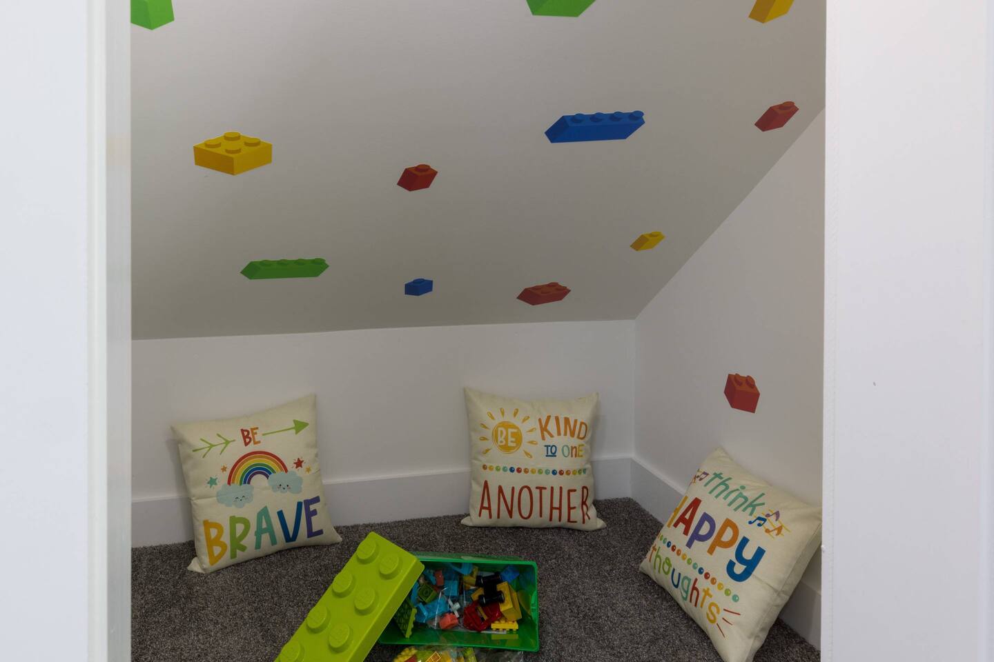 Property thumbnail 9