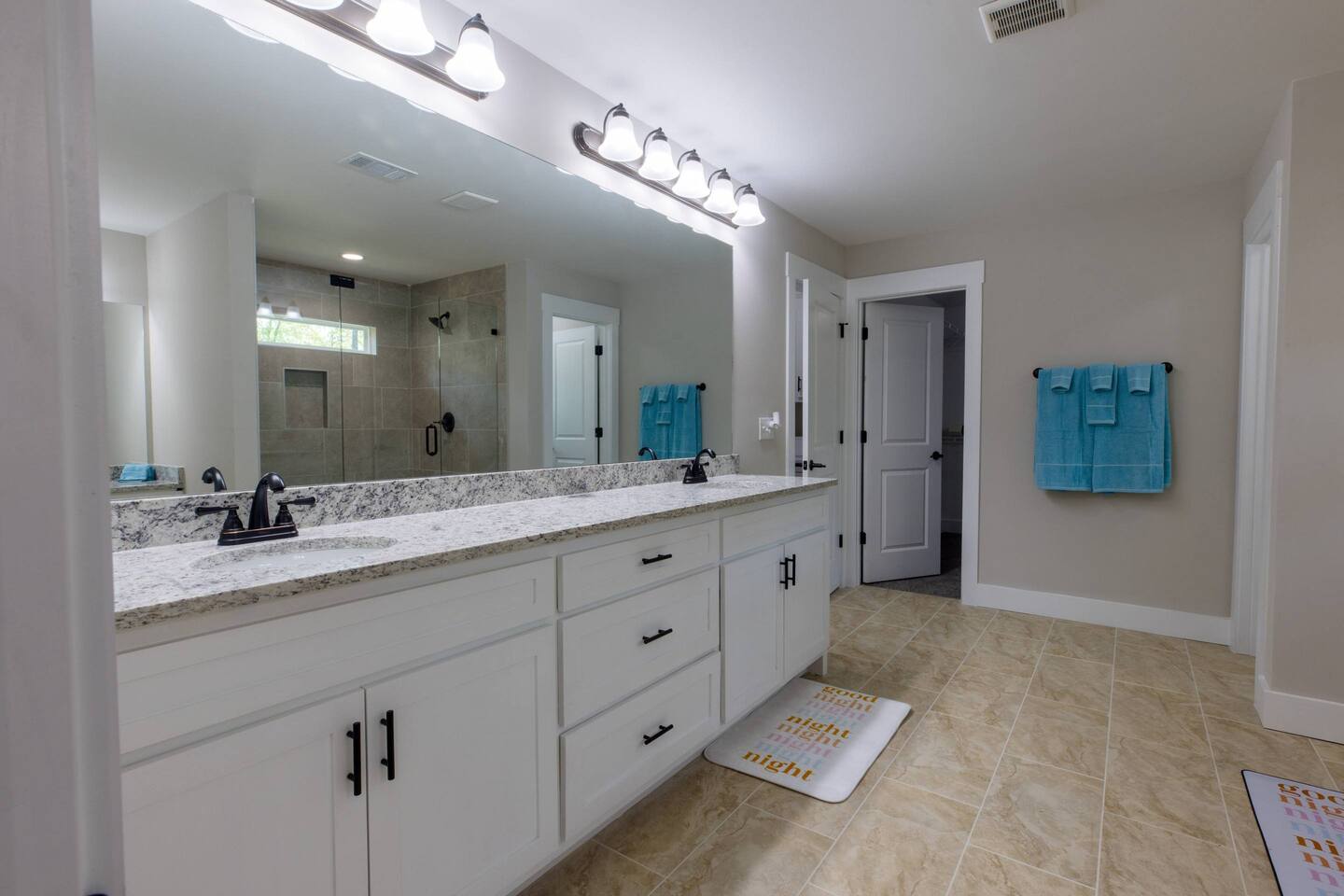 Property thumbnail 25