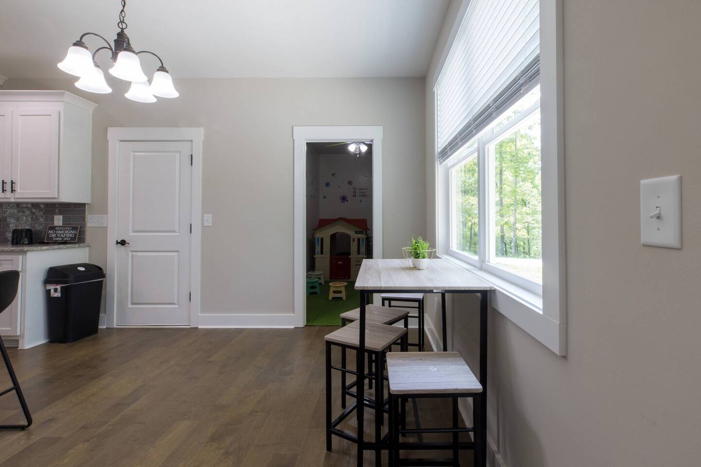 Property thumbnail 19