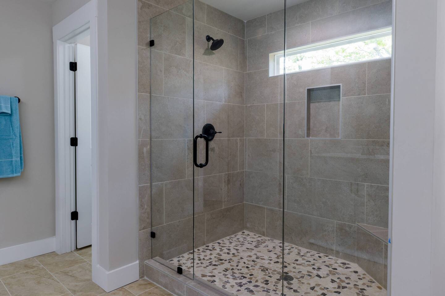 Property thumbnail 45