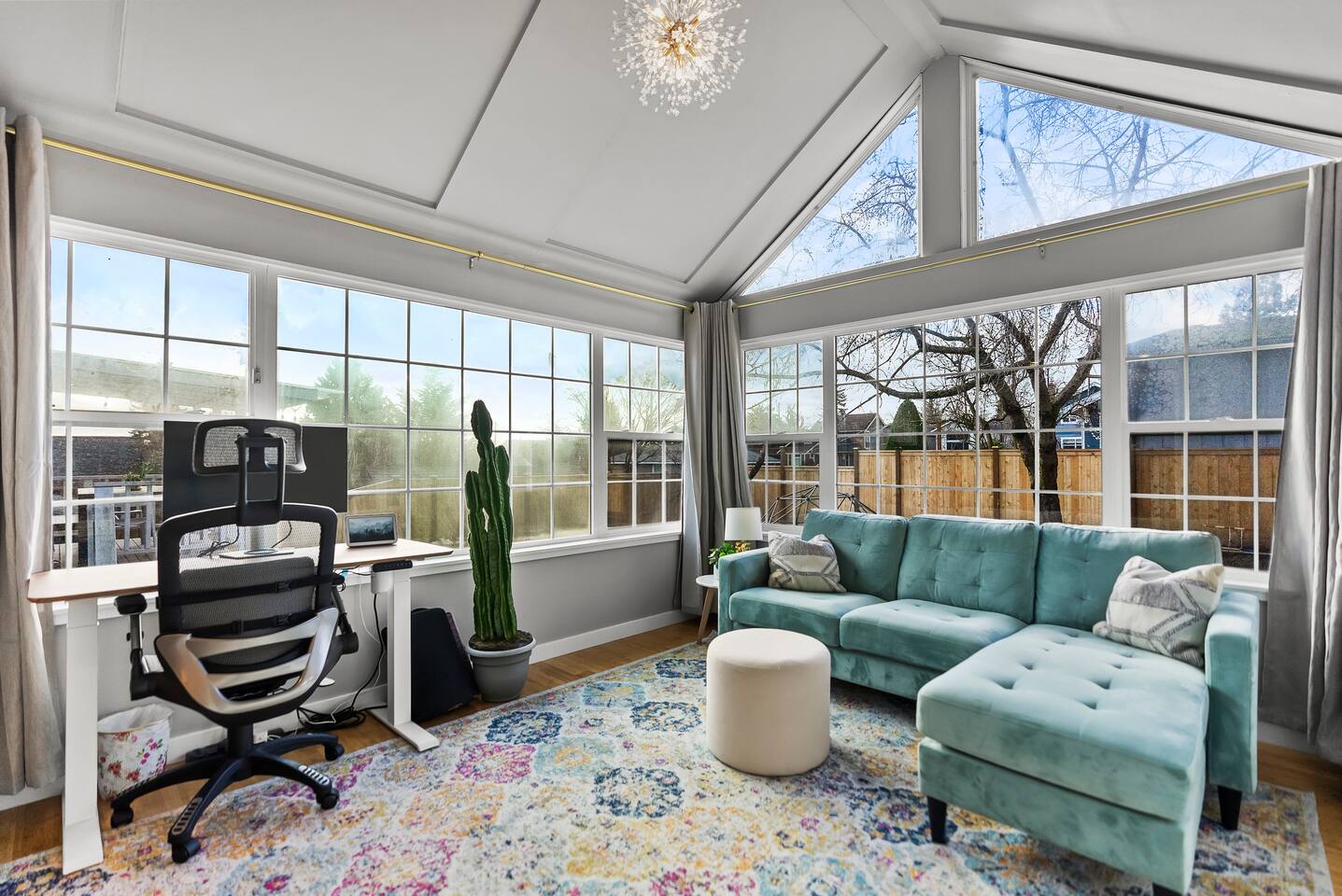 Modern 4BD home in Ballard with A/C, pet-friendly - Holiday Home