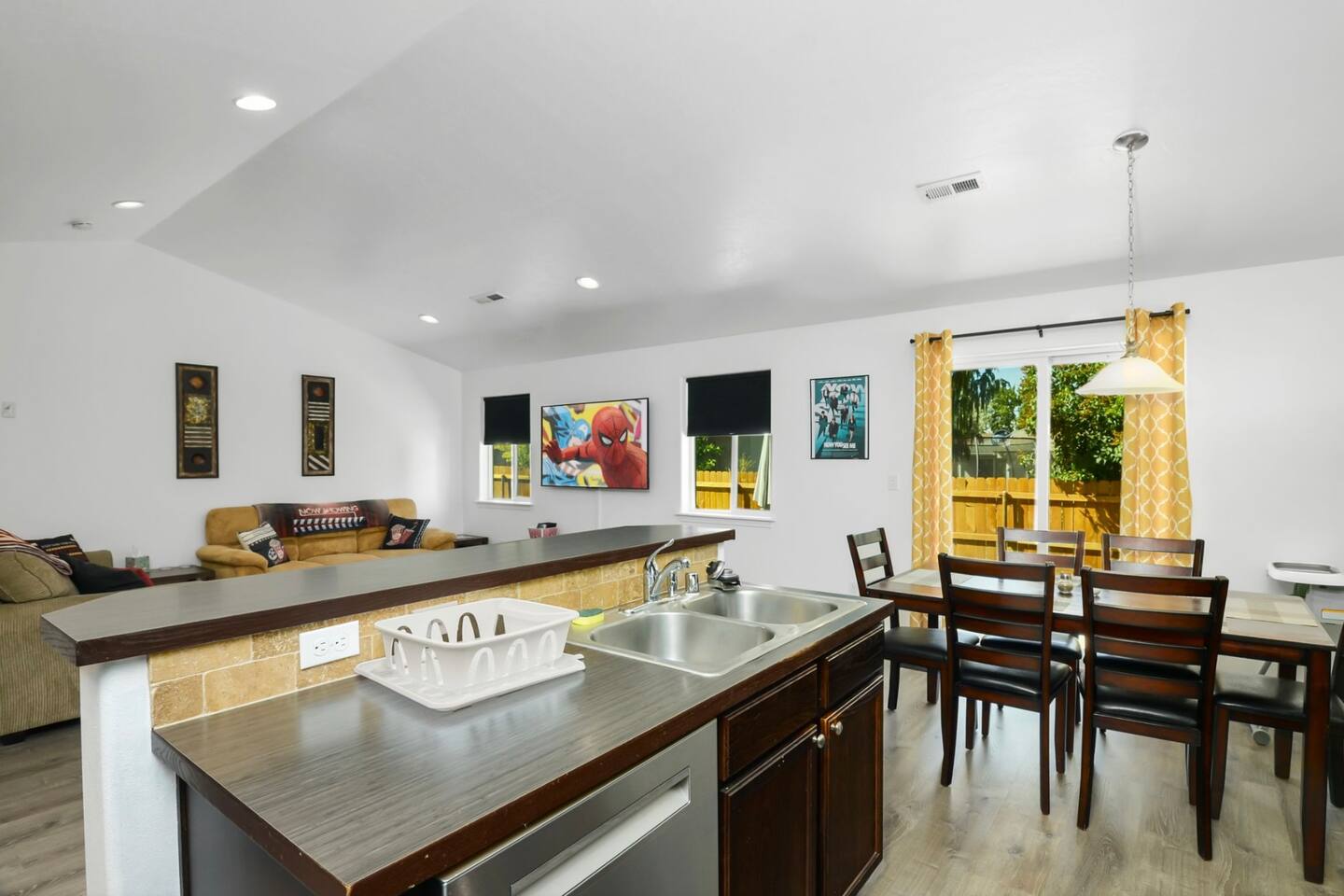 Popcorn n Pillows Movie Lvg Room