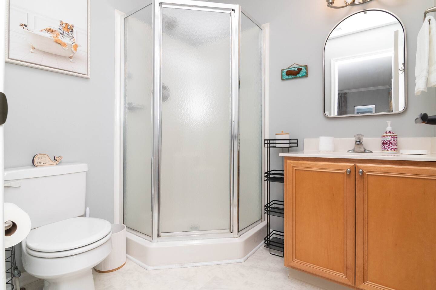 5BR Beach Escape with Pool! photo 16