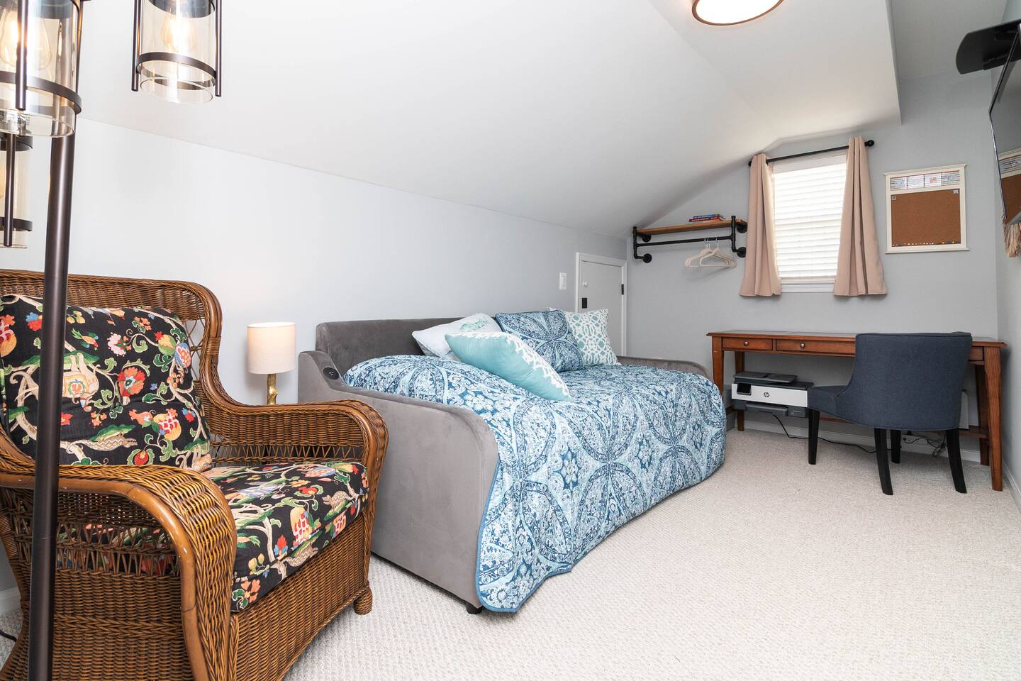 5BR Beach Escape with Pool! photo 9