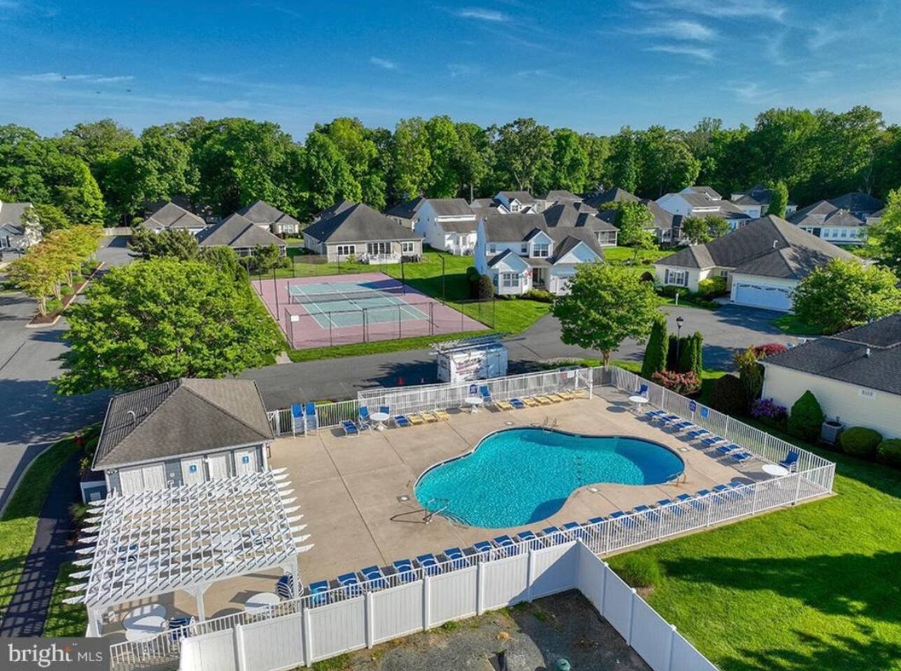 5BR Beach Escape with Pool! photo 51