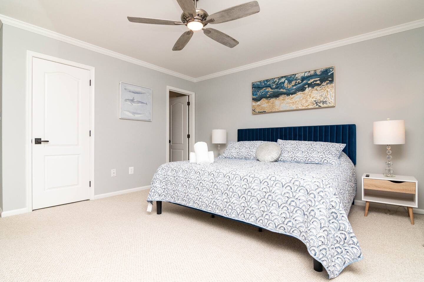 5BR Beach Escape with Pool! photo 11