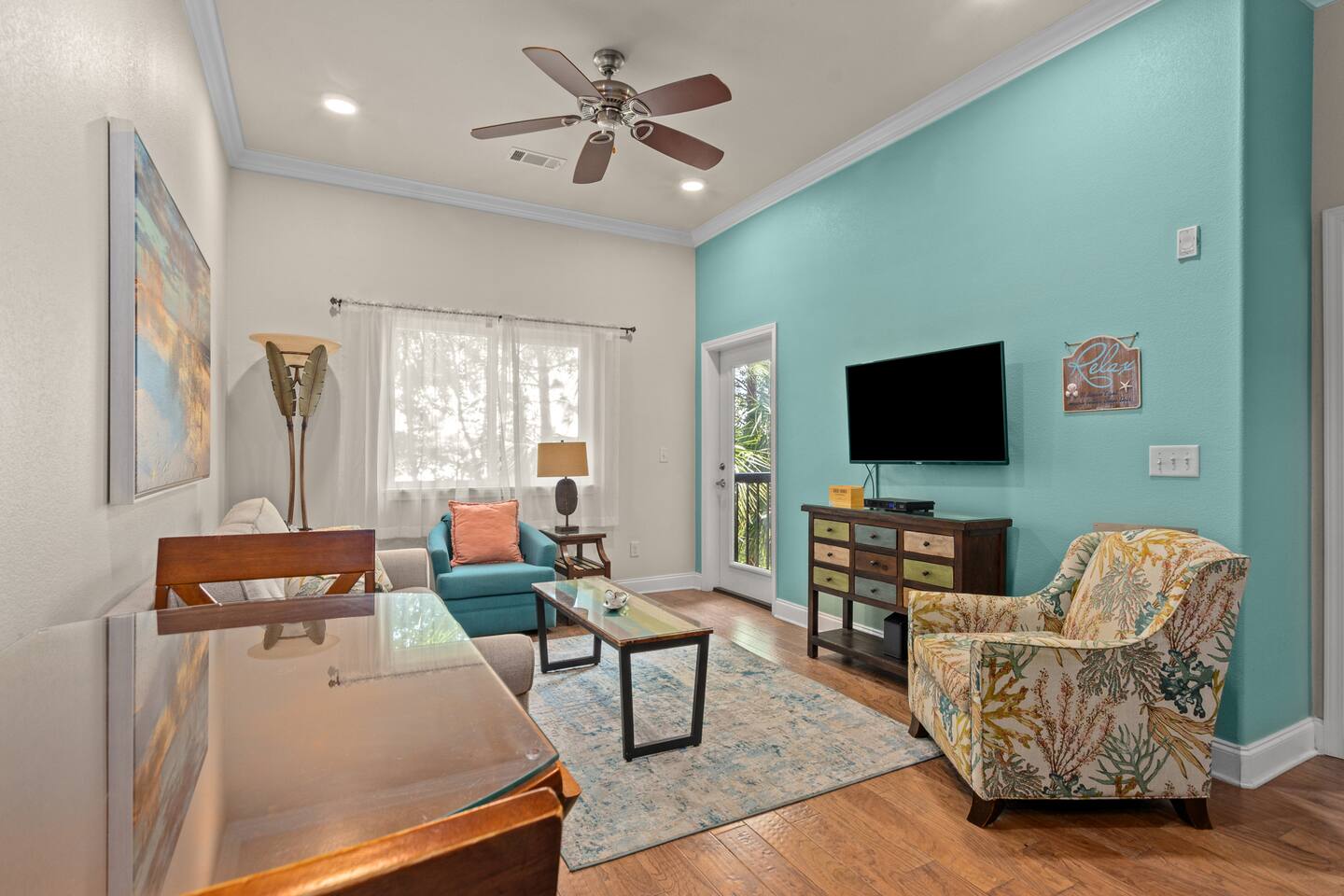 Walk, Swim, Sleep, Repeat – Alerio E202