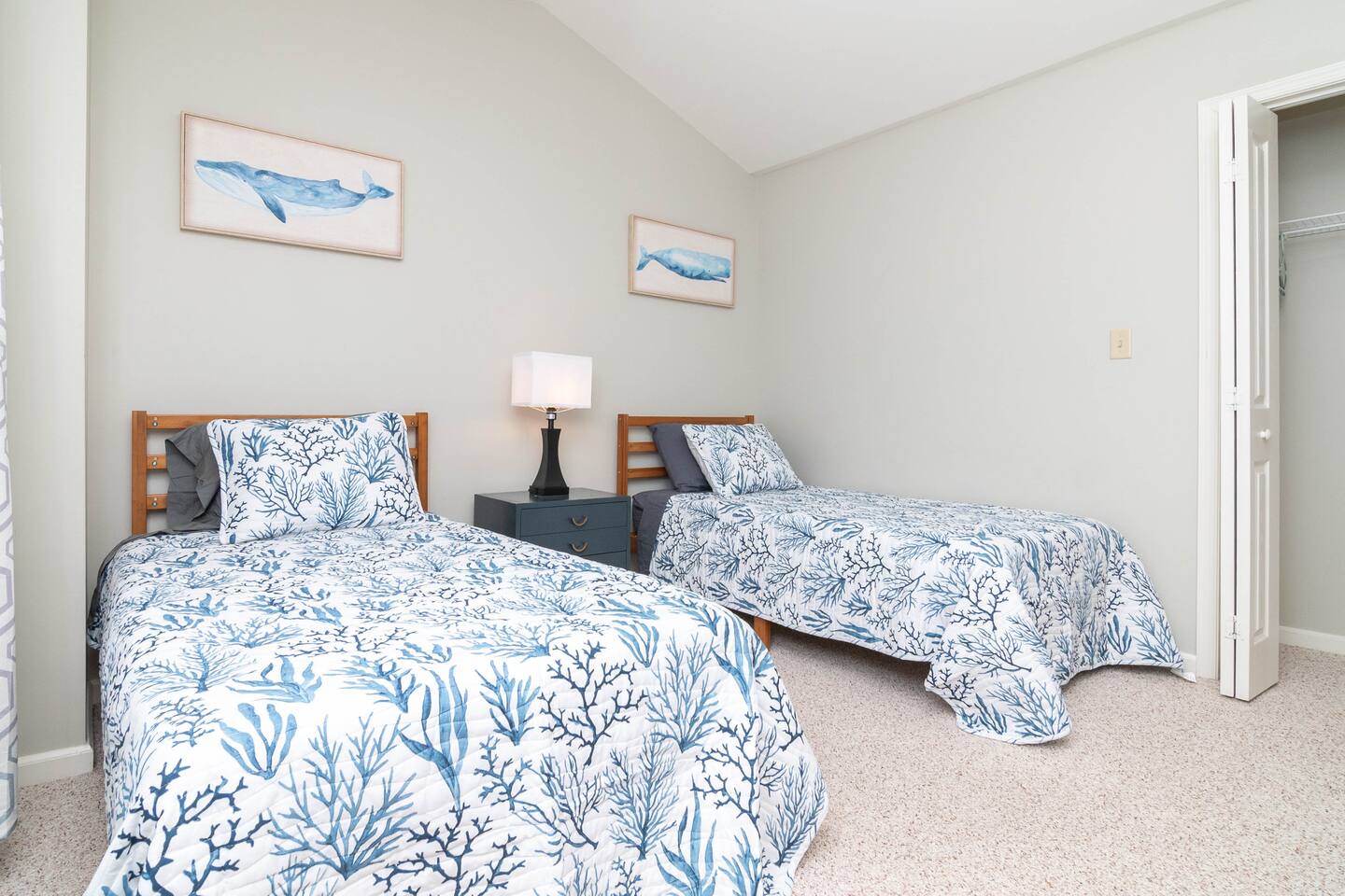 Comfortable and Cozy 3BR - Rehoboth Townhome photo 9