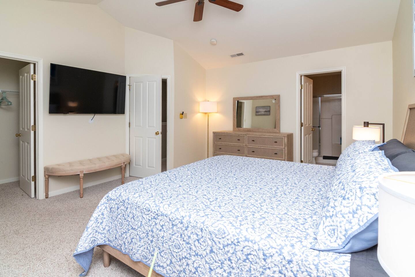 Comfortable and Cozy 3BR - Rehoboth Townhome photo 7