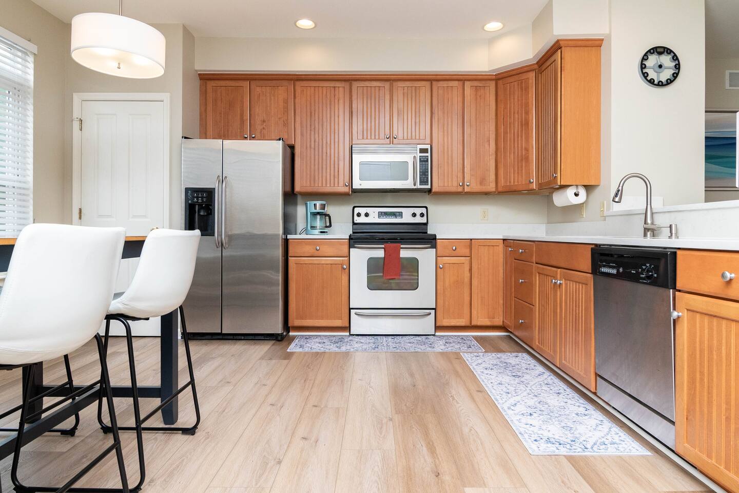 Comfortable and Cozy 3BR - Rehoboth Townhome photo 14