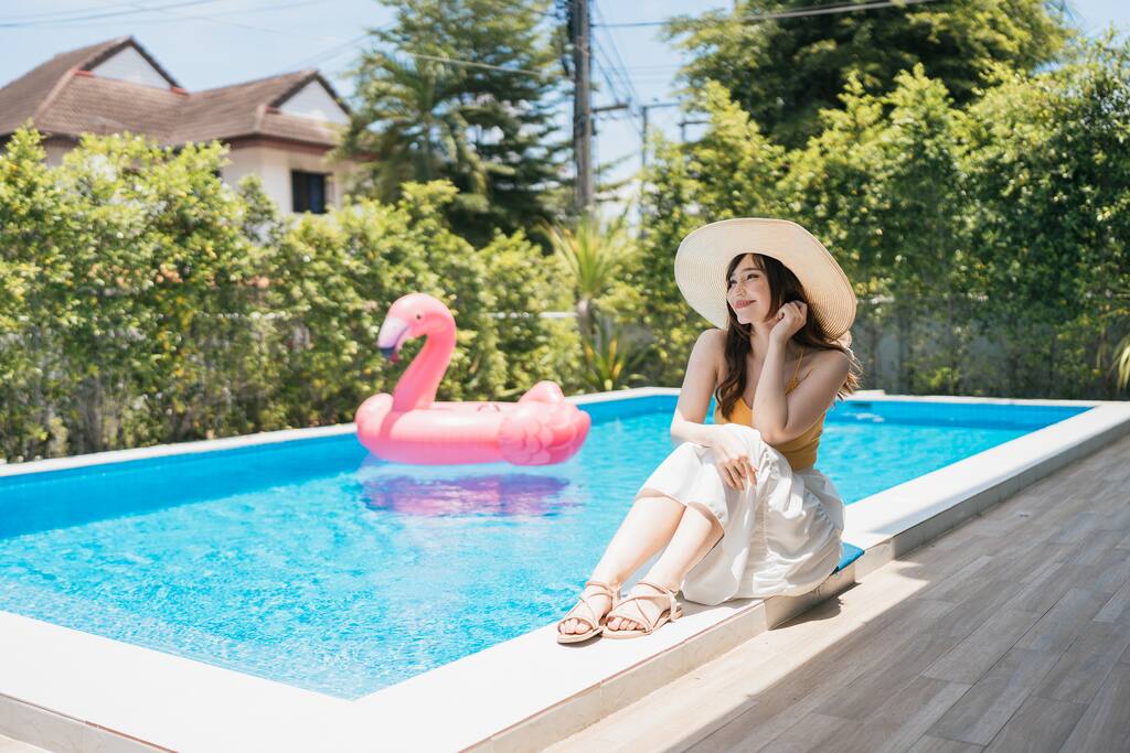 LakeLyn Pool Villa 5BR, Free Daily Housekeeping