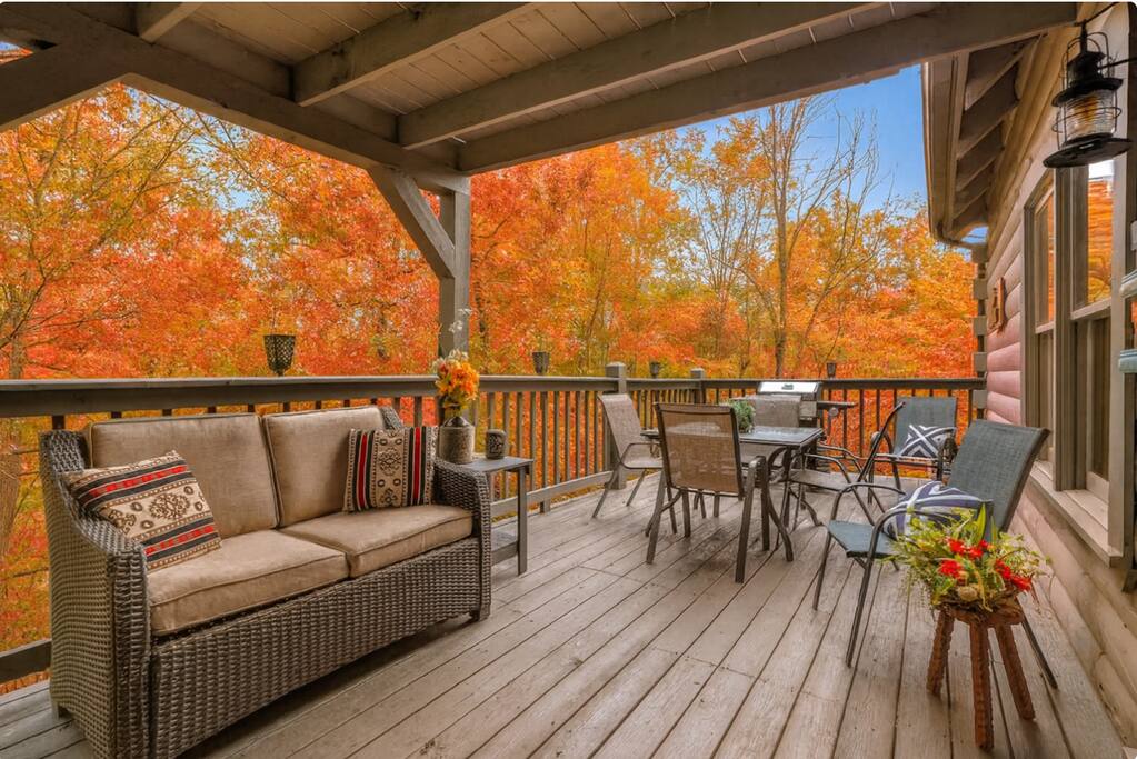 Private*FireTable* Hot Tub*Hammock+Near Dollywood!
