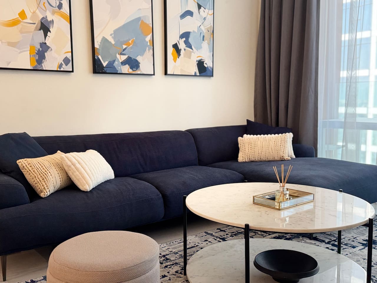 ASHRI Luxe apt | 5 mins Downtown Dubai near Metro