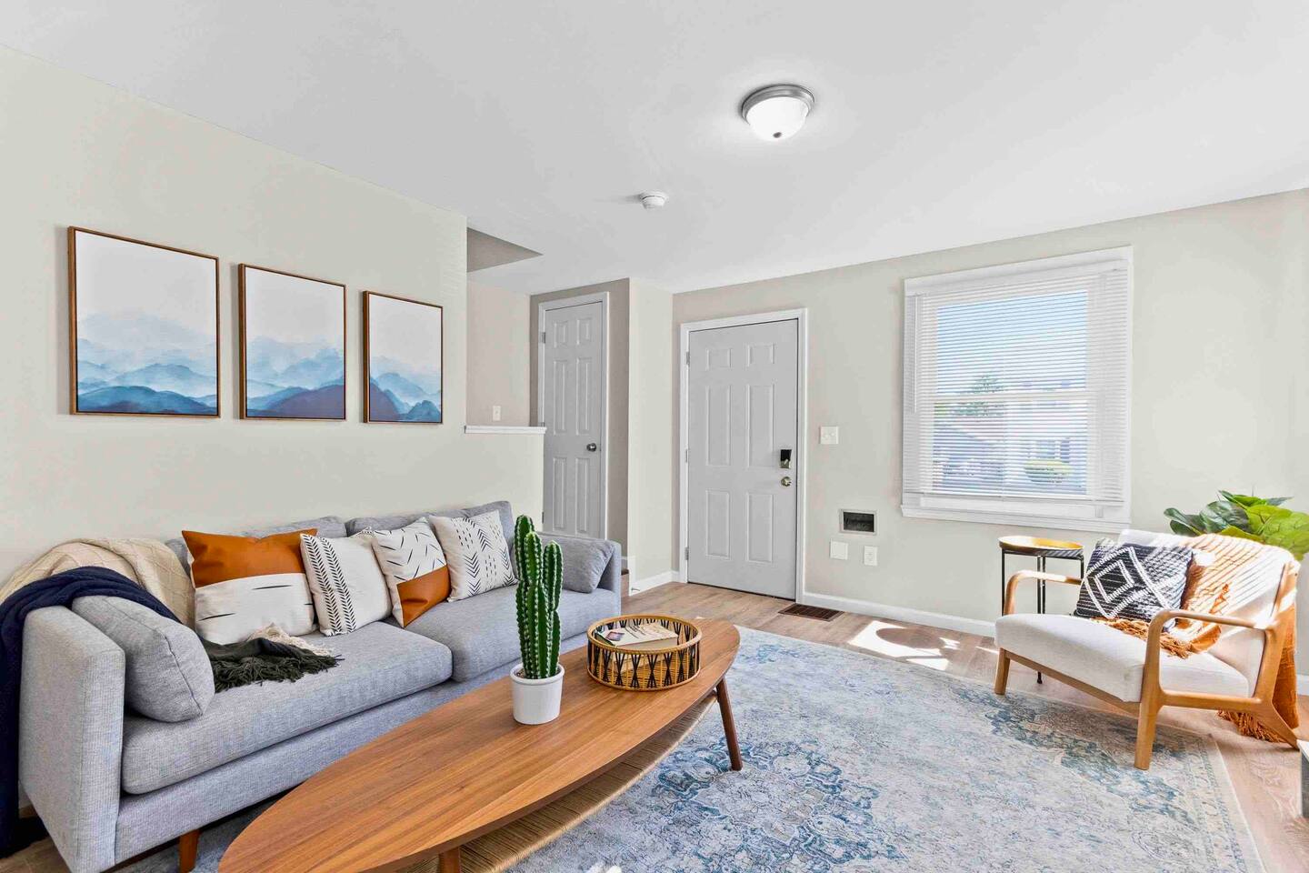 BuckeyeHaven-FullKitchen, WasherDryer, 2 Bedroom