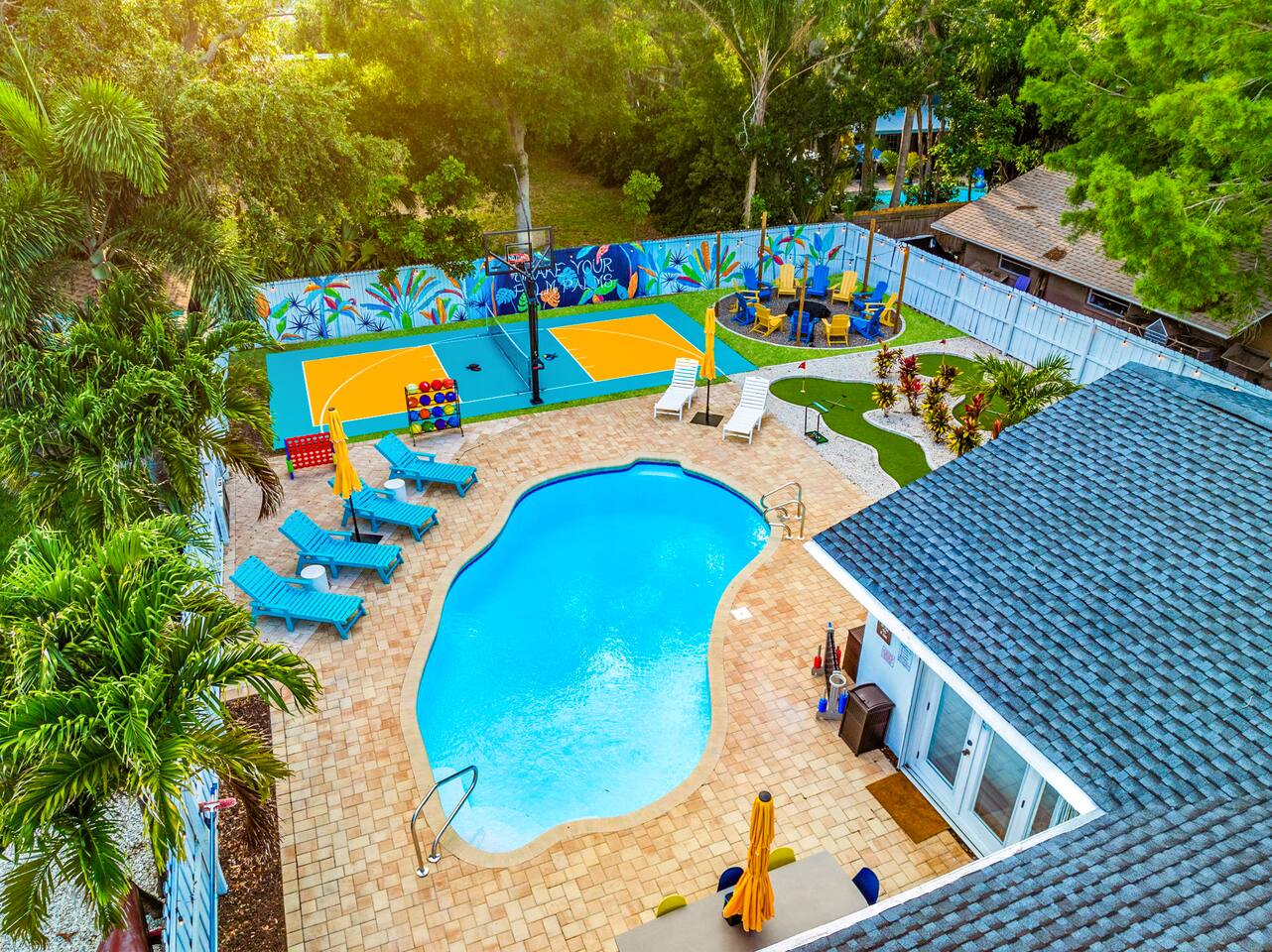 The Palm Palms | Singles Pickleball, Heated Pool