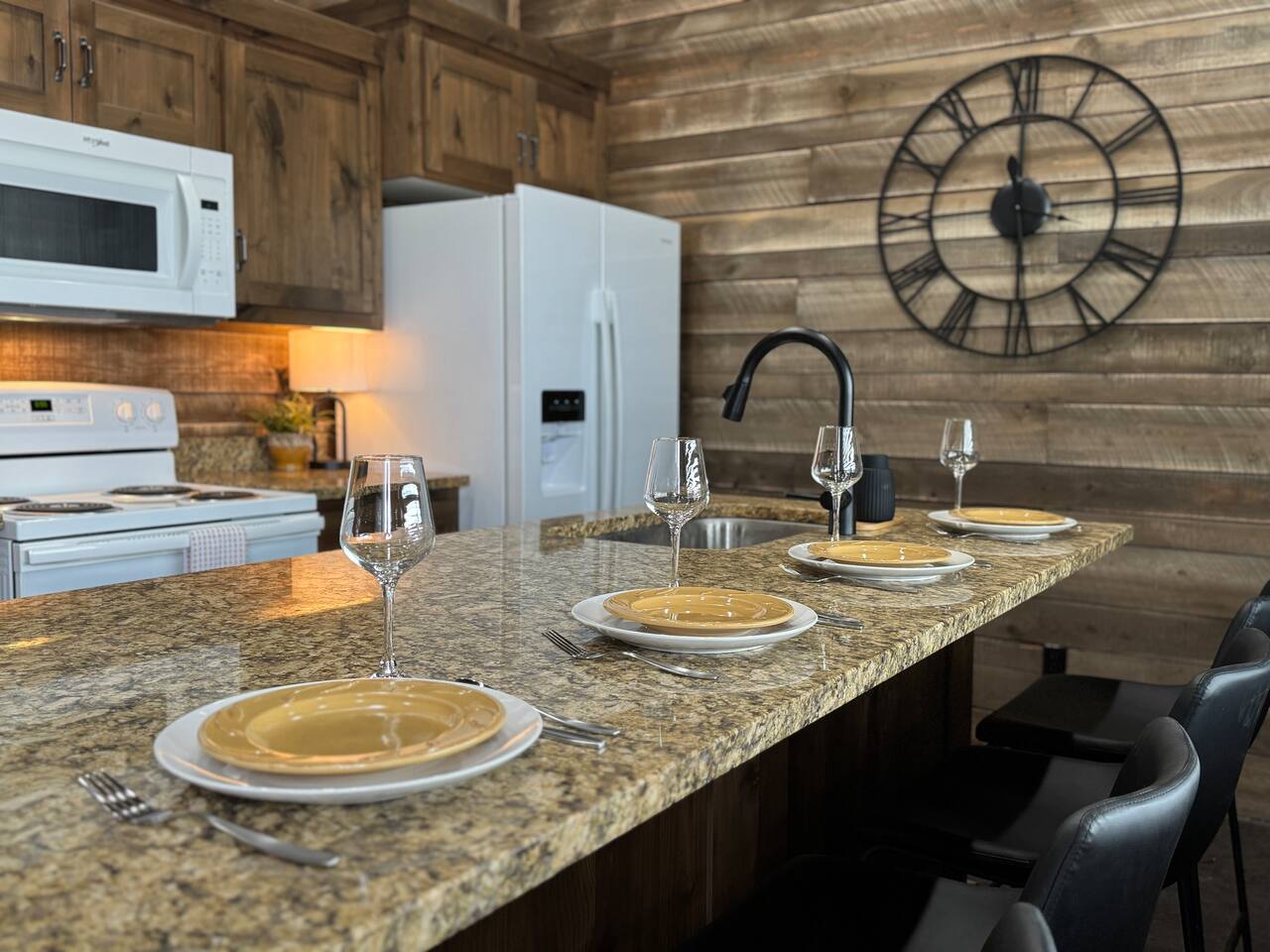 Pinion Pines Chalet #18; AC - WiFi - Coffee Bar