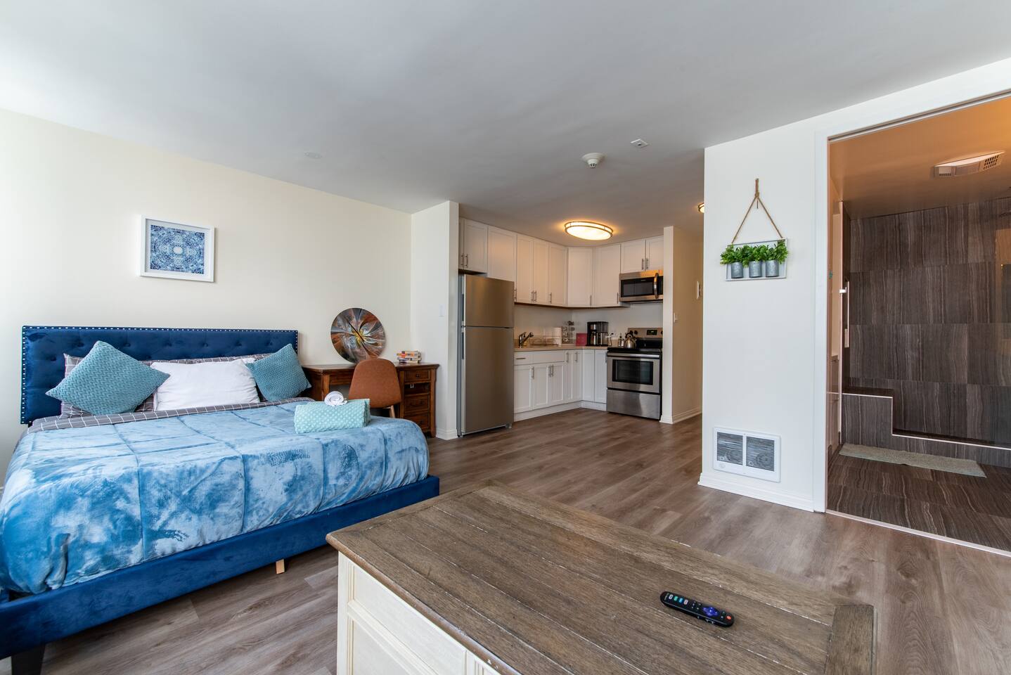 Outstanding Modern Studio with Ocean View