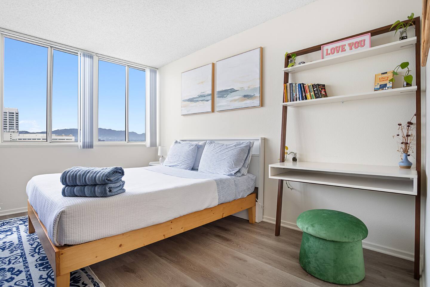 Brand New Apt | Malibu Views