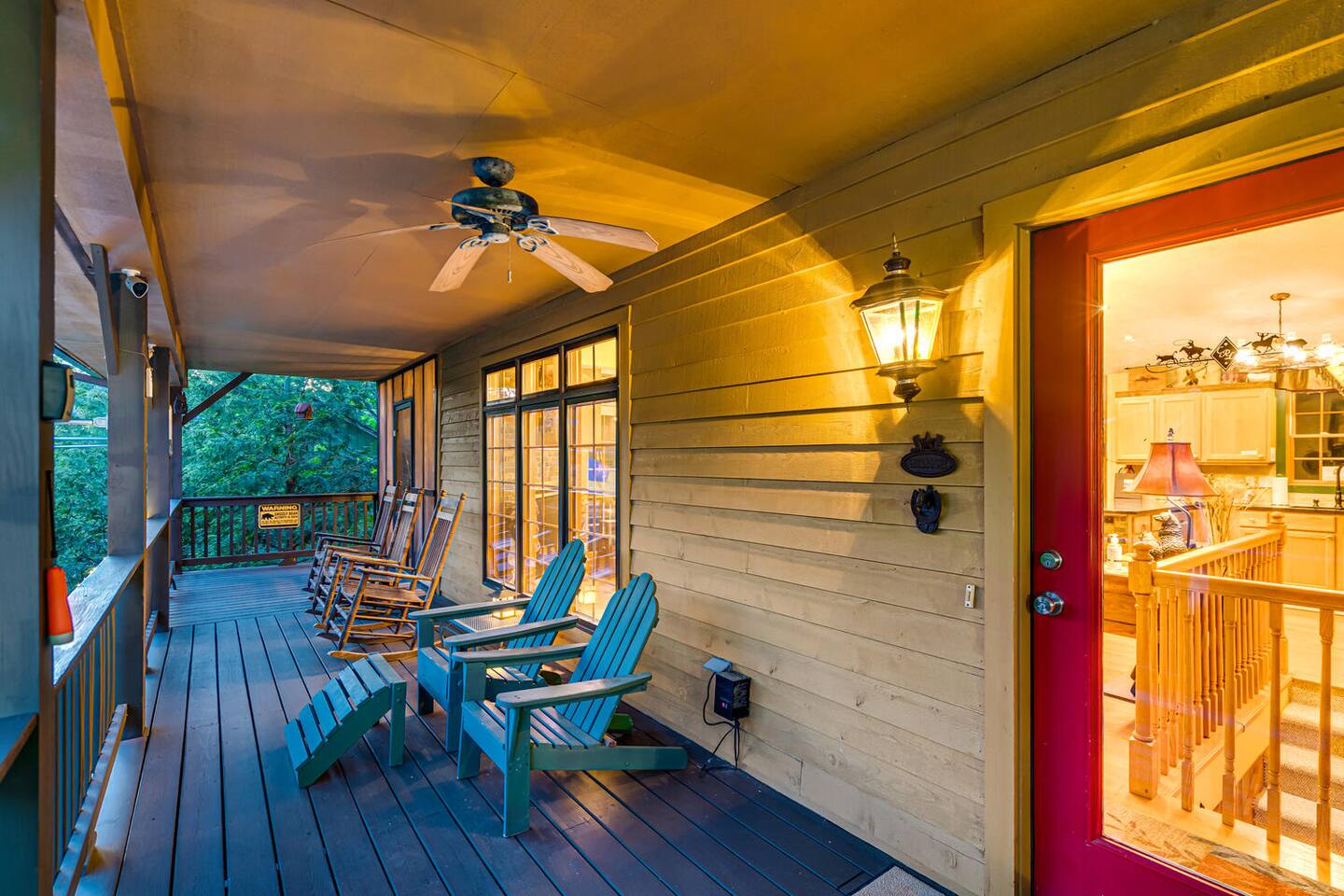 5 FREE Ski & Golf Passes * Hot Tub * Game Room