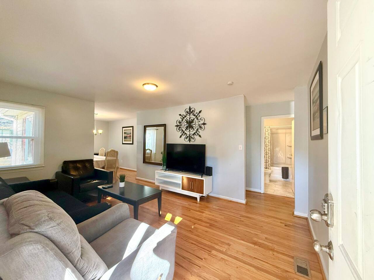 Shirley St @ Duke Medical Pavilion - Holiday Home