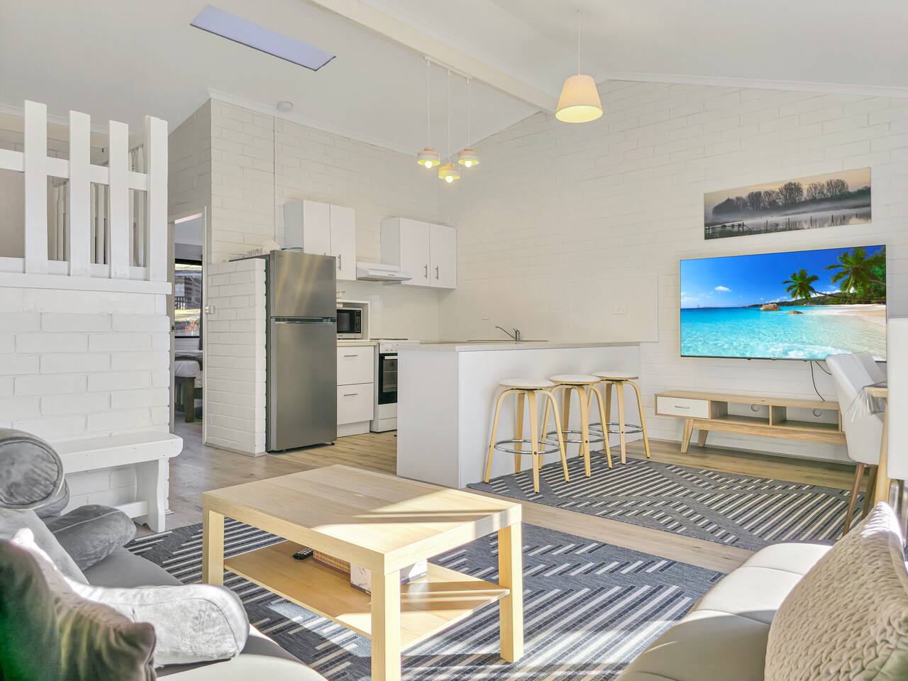 Ski/Bike Storage • Smart TVs • Central Location