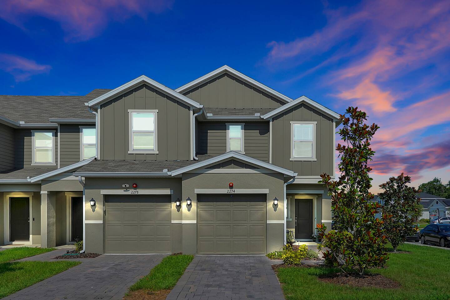 Modern Townhouse Retreat | Sanford Getaway w/ Pool