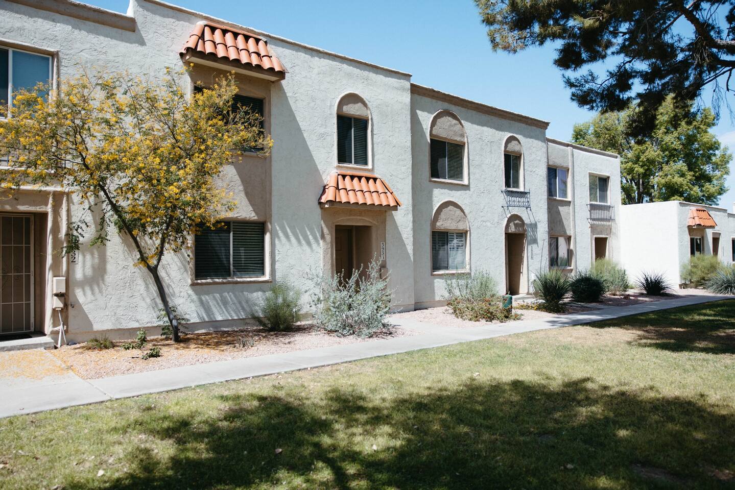 3BR Scottsdale Oasis w/Pool & Views, Old Town