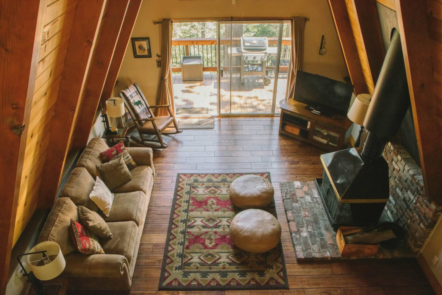 Spacious Cabin | Game Room | Deck & Woodstove