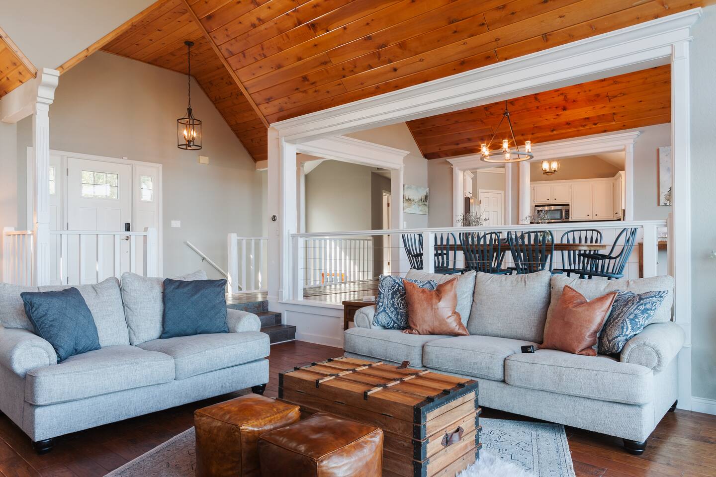 Lake Access | Sweeping Views + AC | Pet friendly