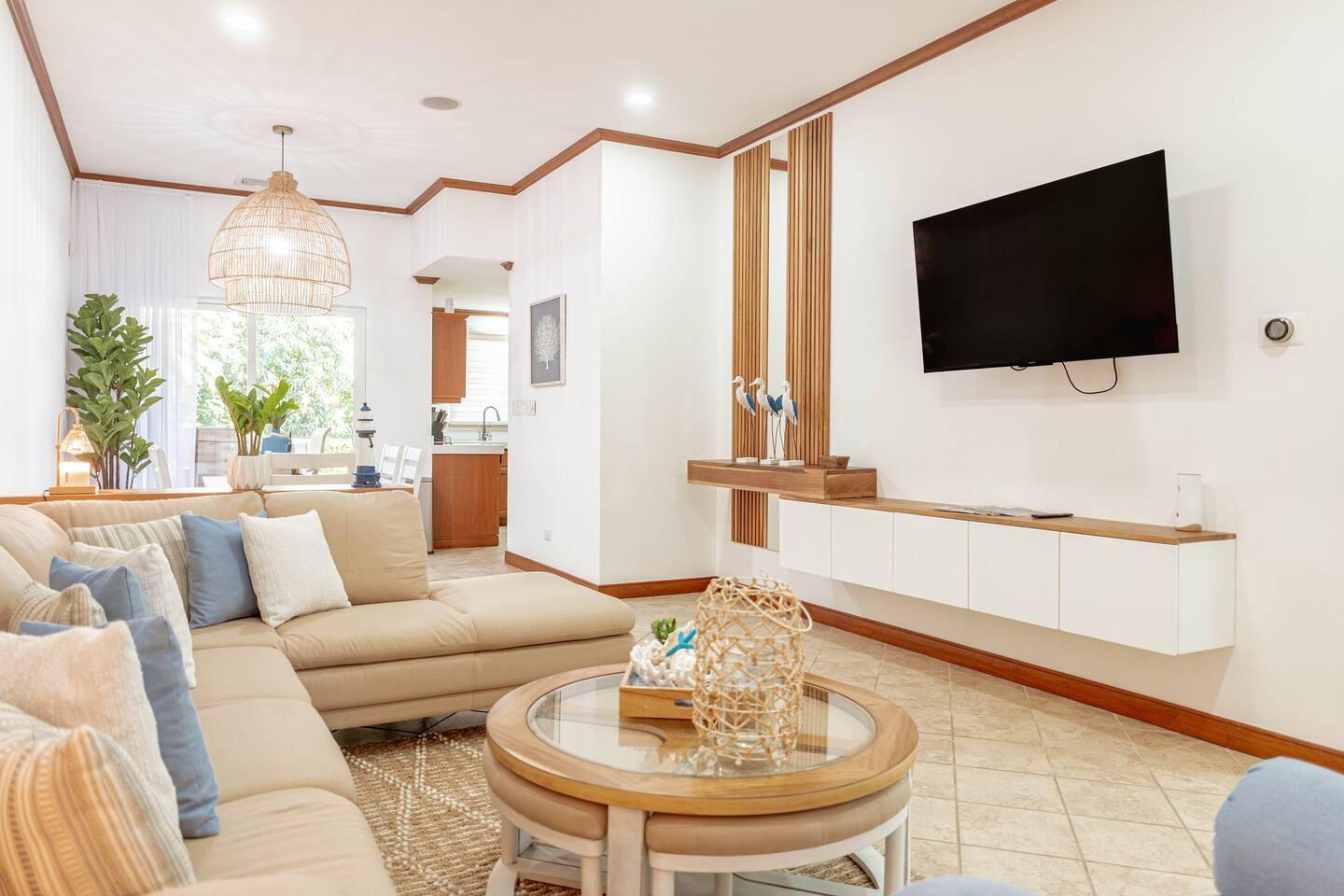 Modern Ground-Floor Condo @ Los Sueños