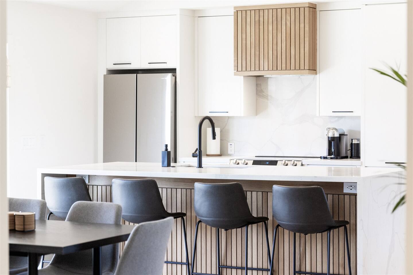 Reesor Desert Resort in Old Town Scottsdale