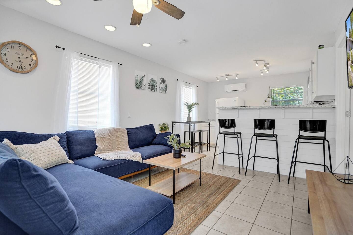 New | Private Fort Lauderdale Compound | 3 Suites