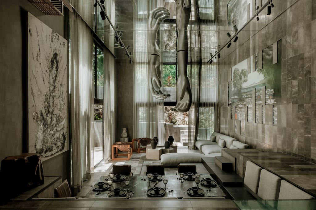 Barneys NY | Silver Residence - pool - Concierge