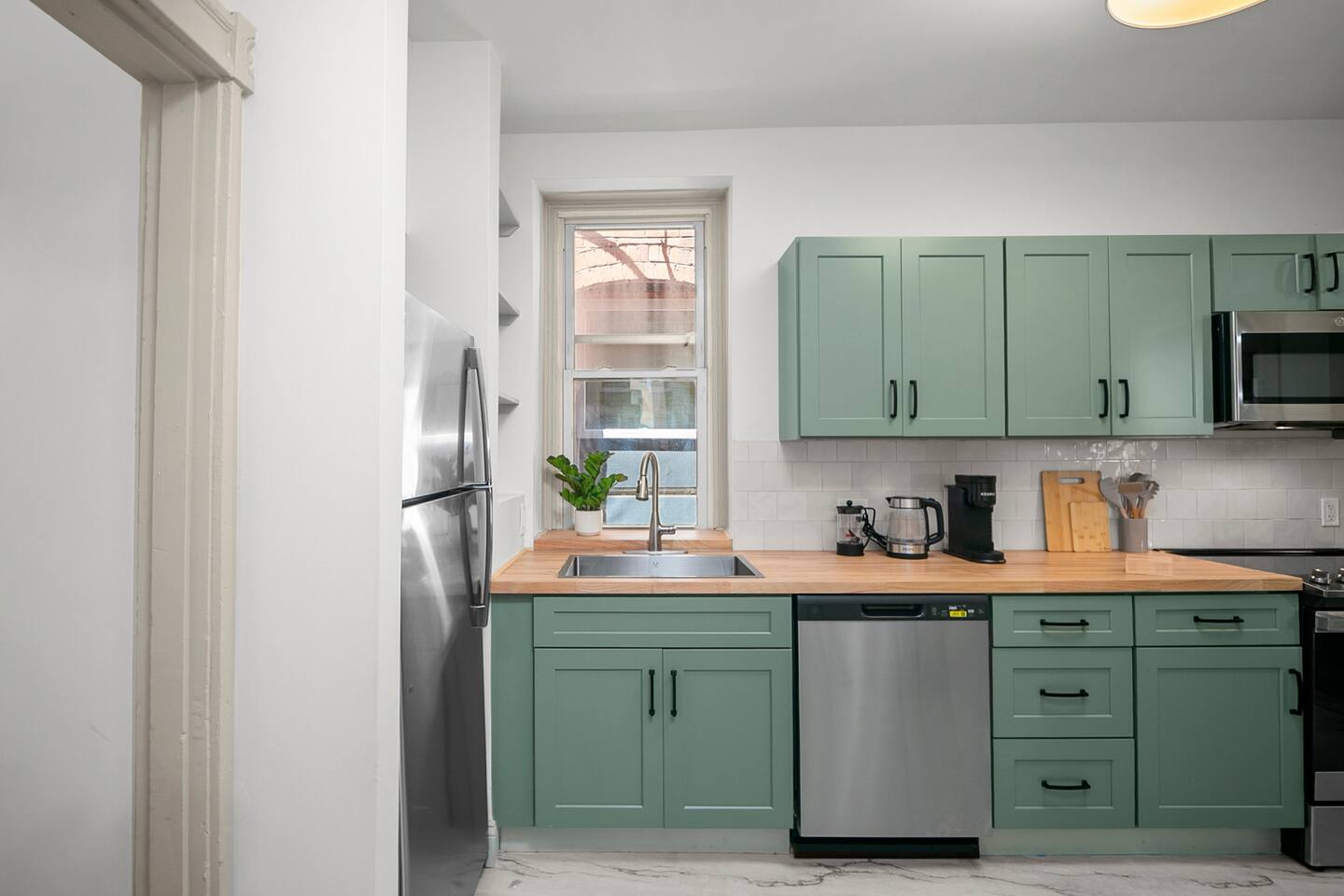 St. Louis Modern Flat | 2BR - Apartment