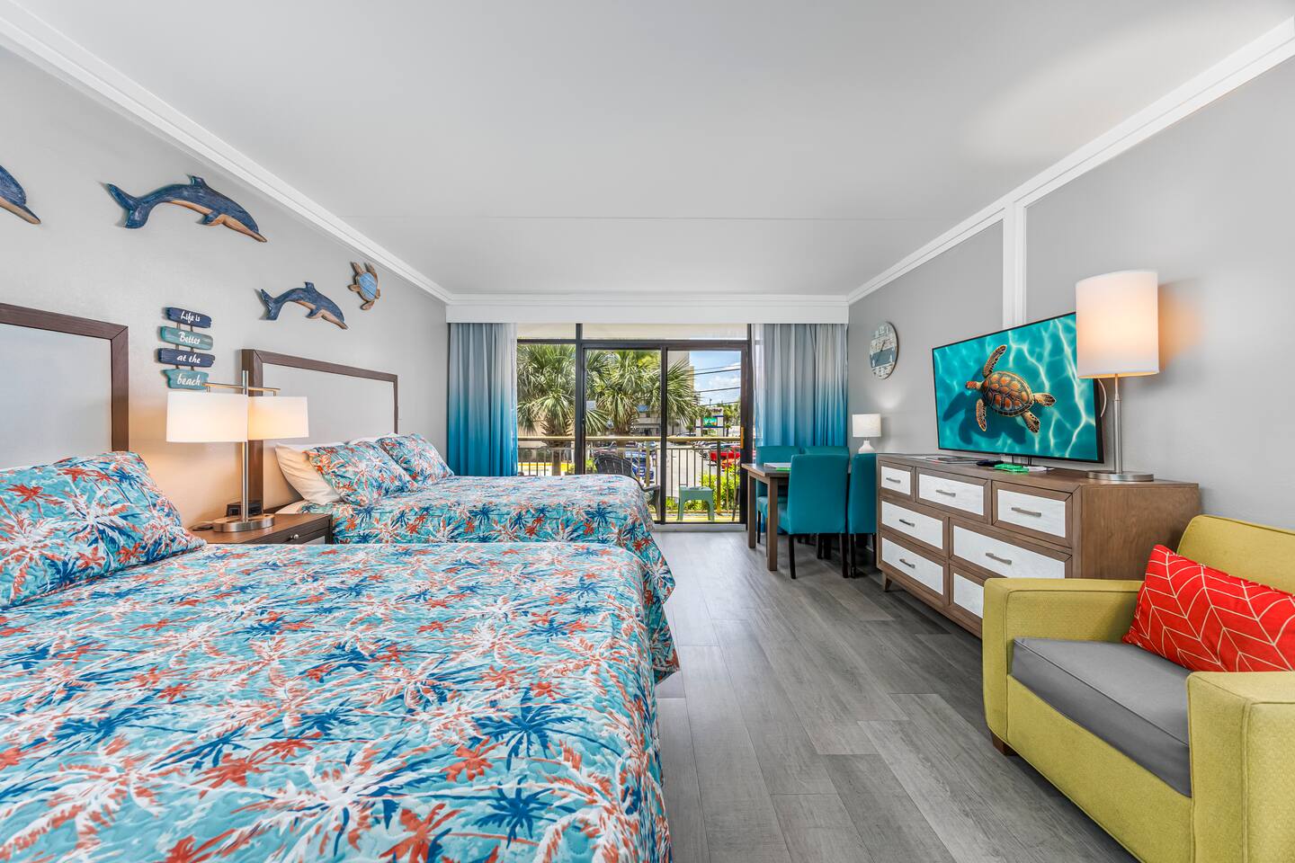 Grande Cayman, indoor pool, Snowbirds welcome!