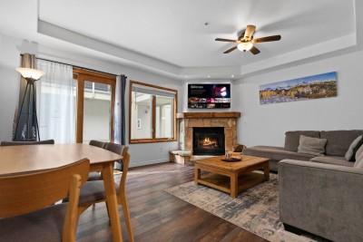 Luxury Tyra Riverbend Studio at the Snowflake Lift Breckenridge Ski In Ski Out