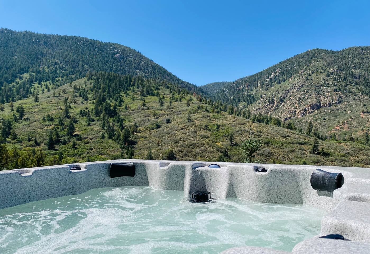 Mountain Retreat | 5 Acres, Hot Tub, Views