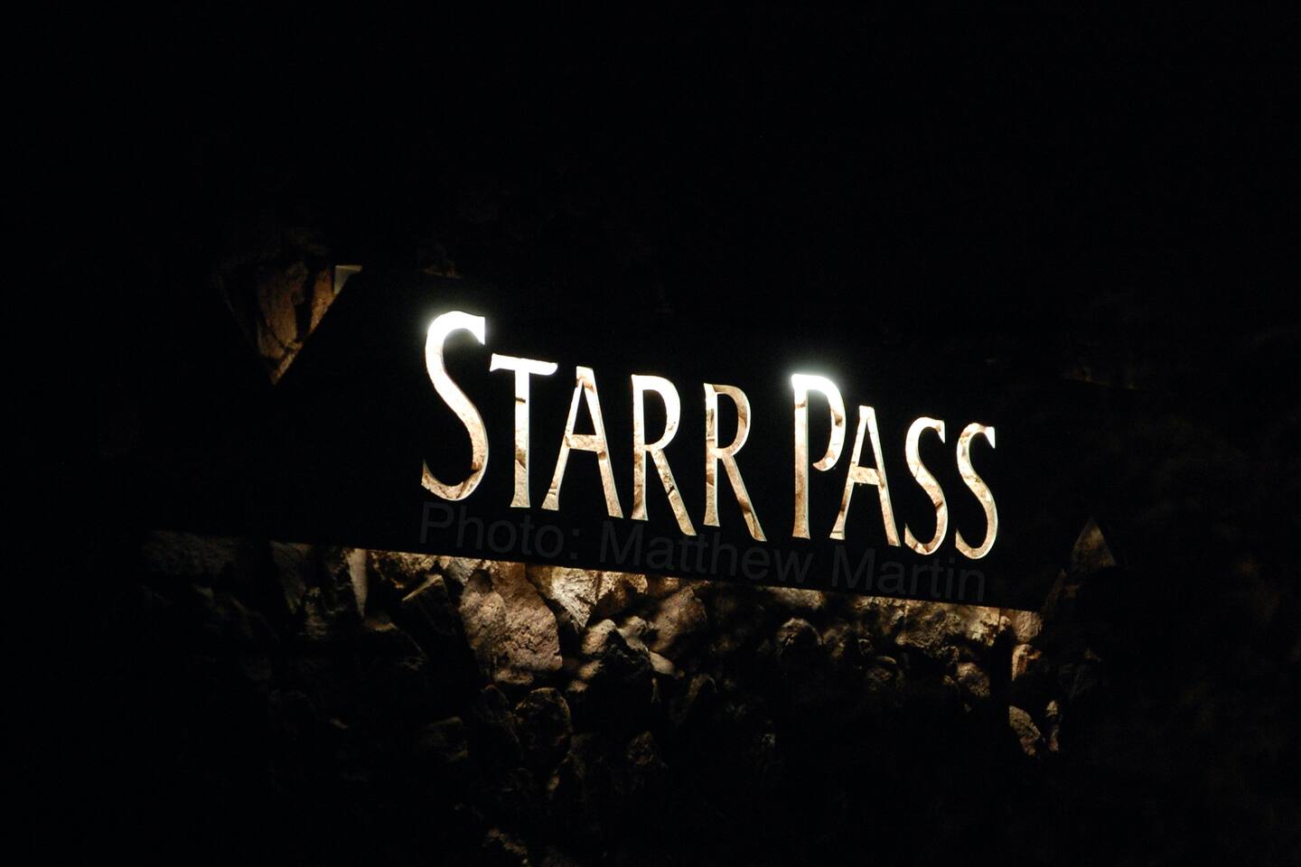 5-Star Resort Home w/AC-Heat , Free Parking, WiFi