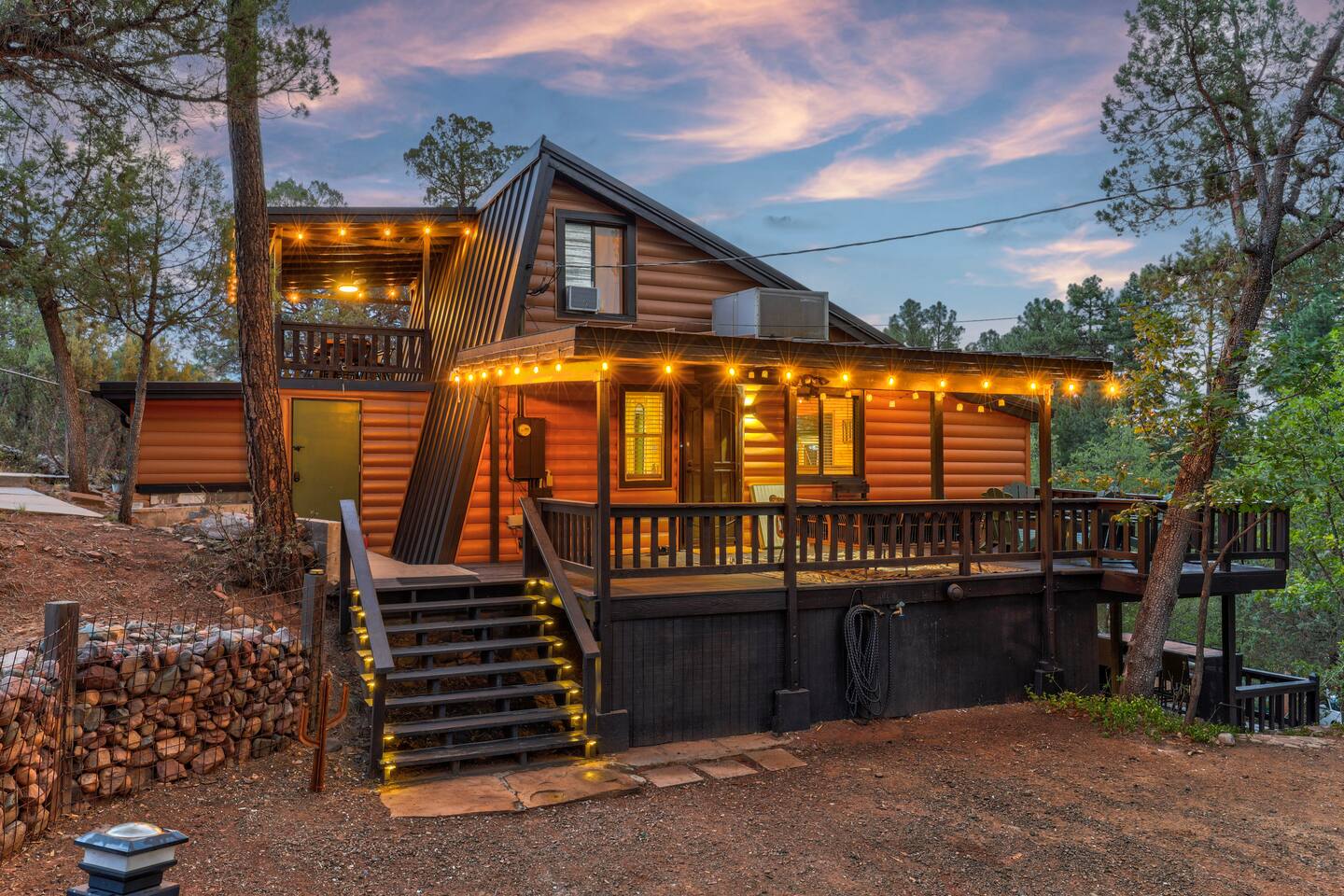 NEW! Hillside Getaway in the Pines | Games | Poker