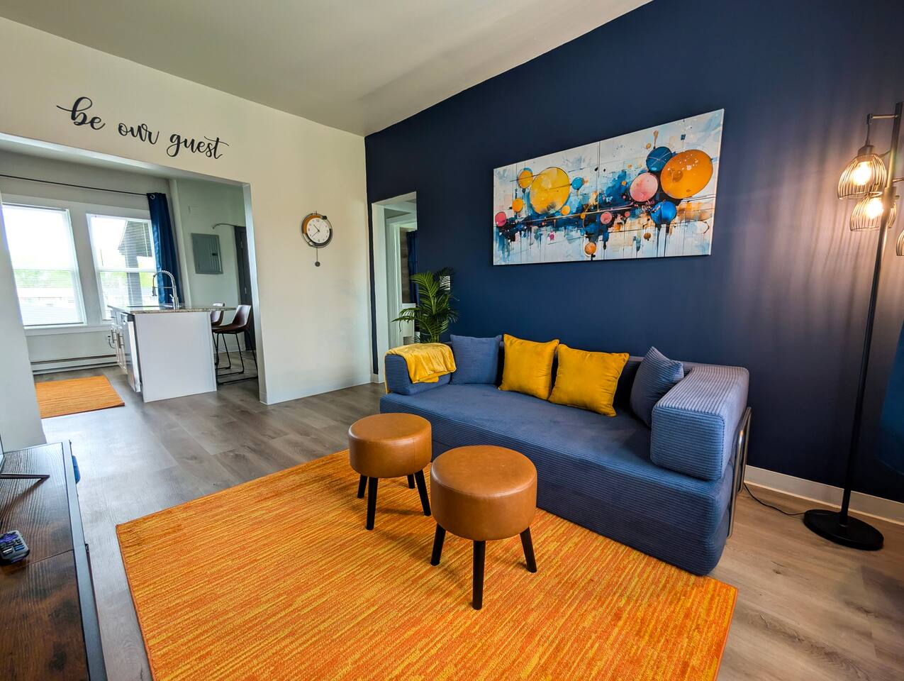 1 BDRM | 10 Mins to Dwtn | Free Parking & WiFi