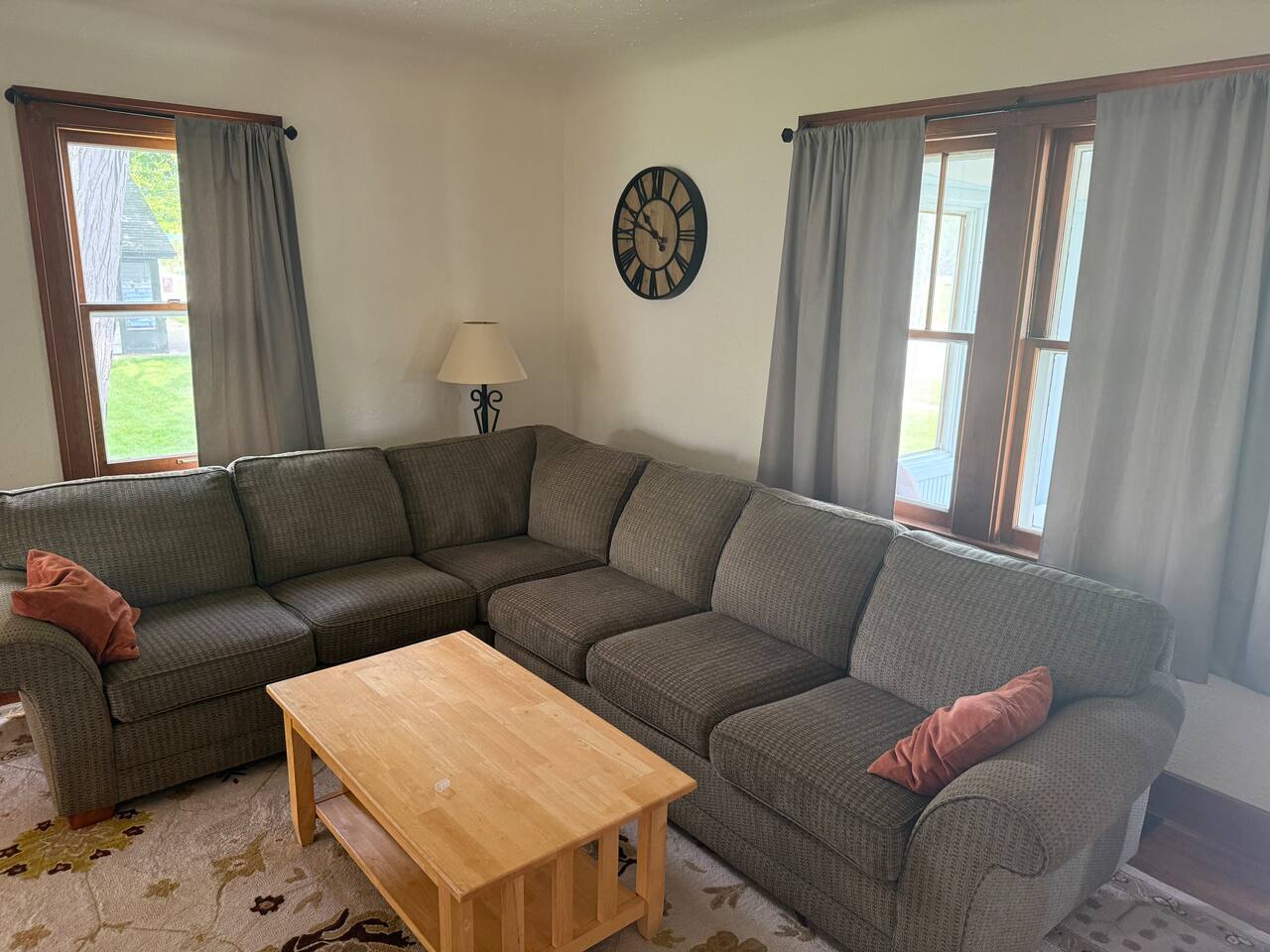 NEW 3bd/1bth By Community Center