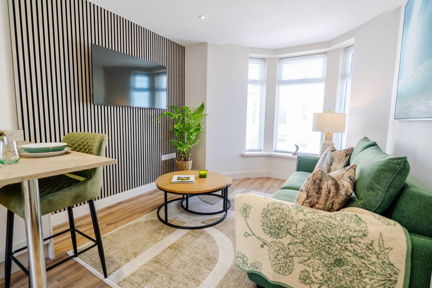 Boutique Portrush Apt | Royal Golf | Sleeps 4