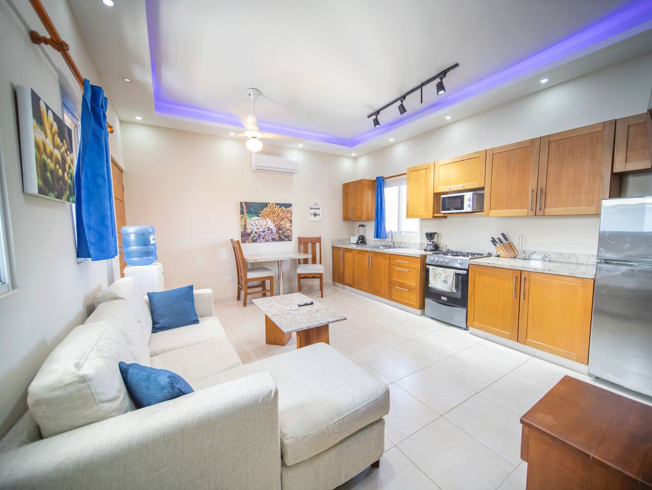 Casa de Compai Unit 7 • AC, WiFi, Prime Location