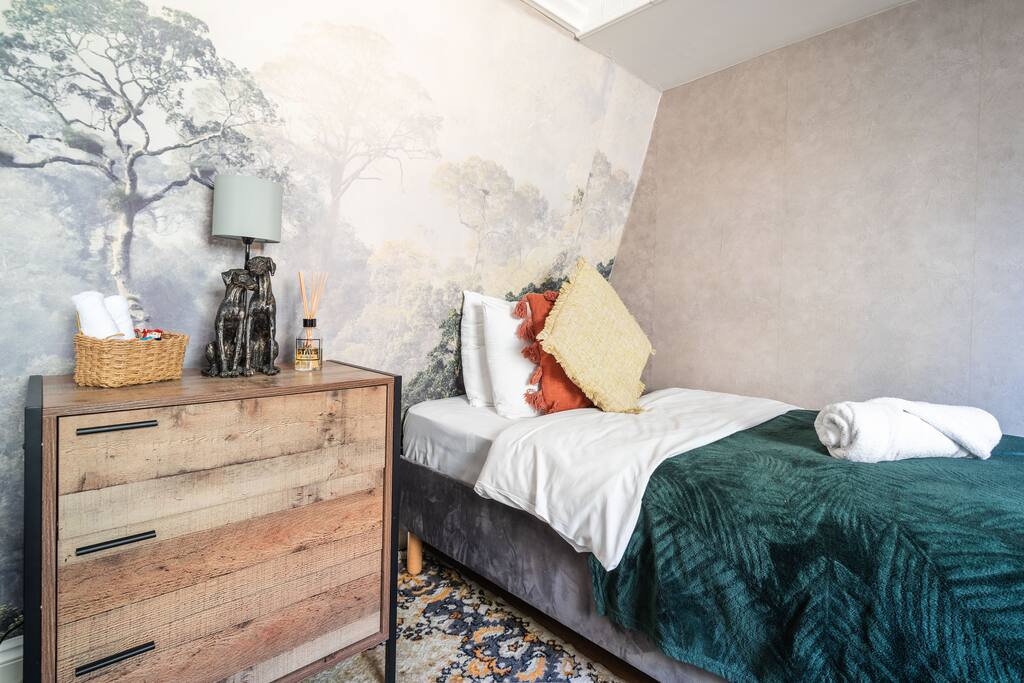Cute Room/East LDN Apartment /Outdoor Area