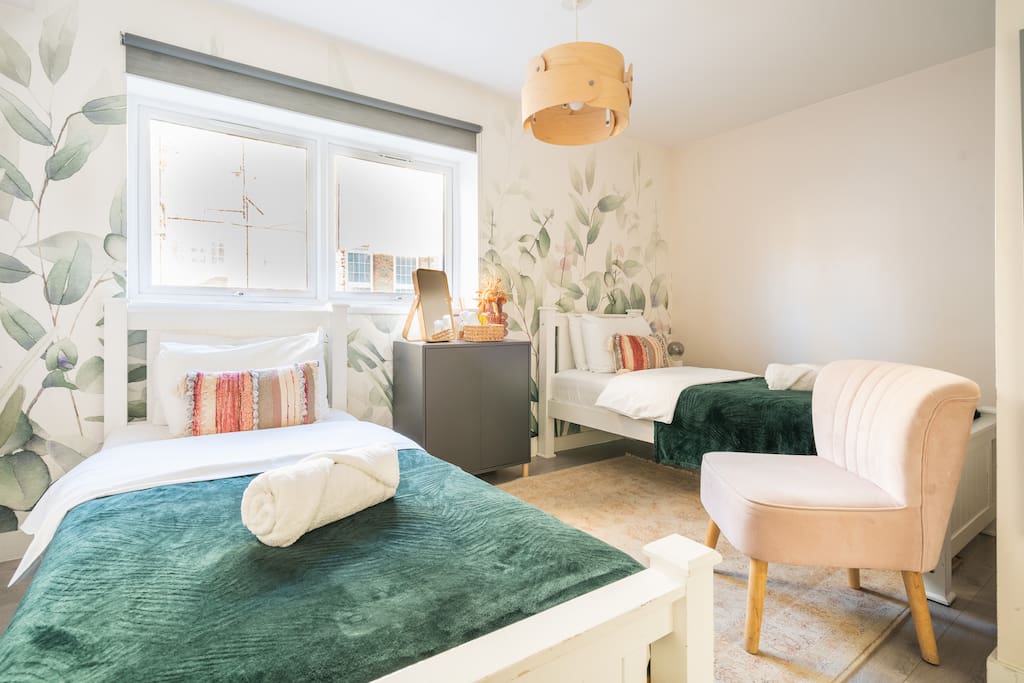 Stylish room in shoreditch zone 1