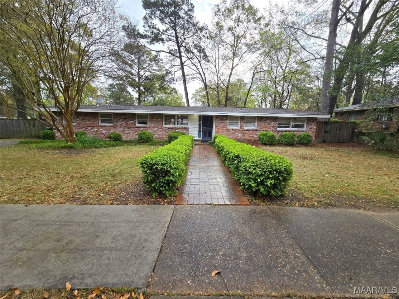 Midtown Hide-Away Retreat