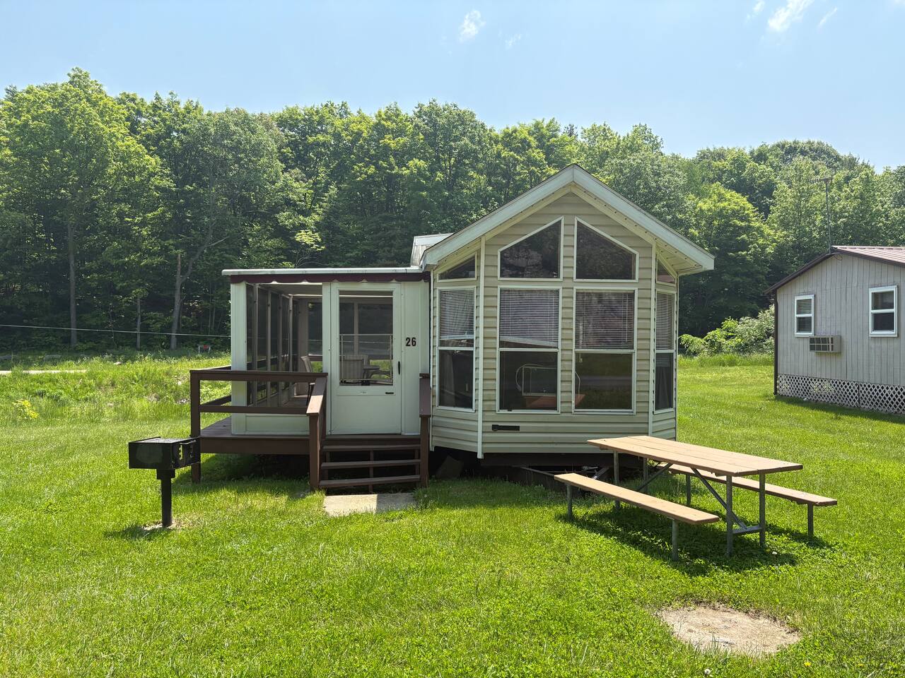 Vintage Voyager on Black Lake